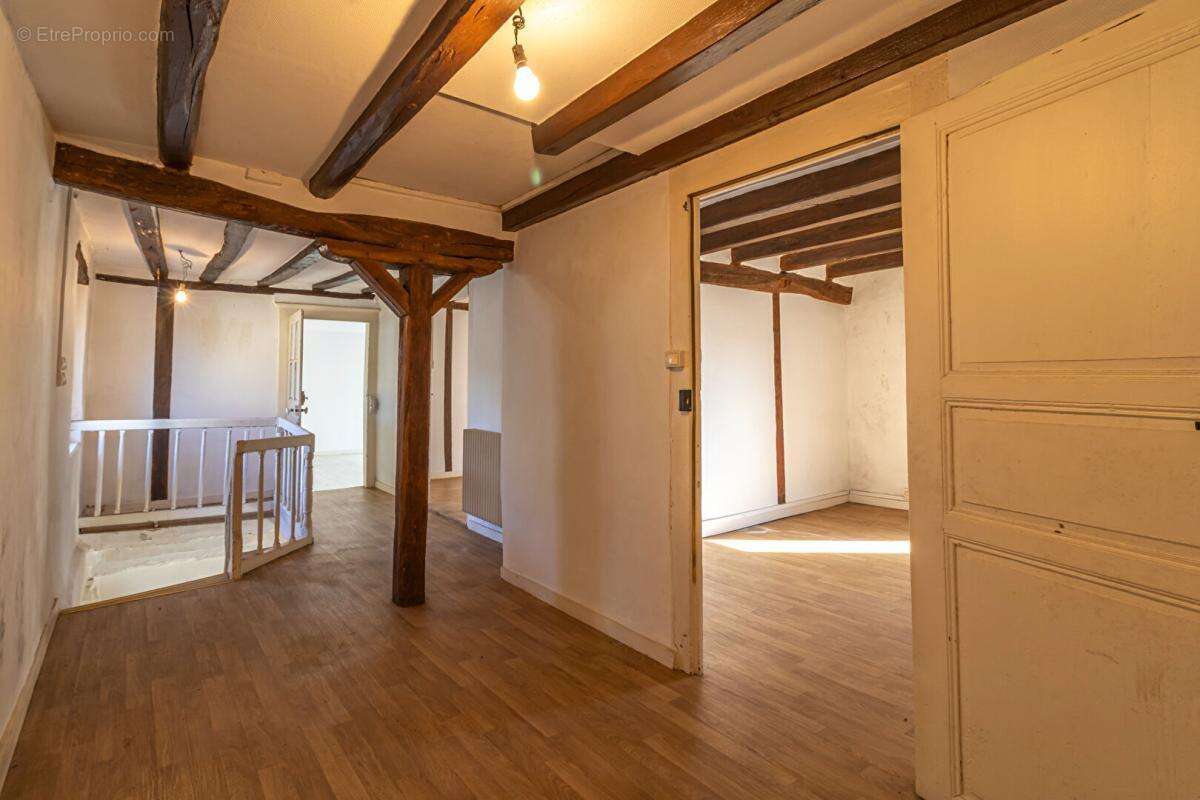 Maison Genouilly 6 pièce(s) 104 m2 - photo 6