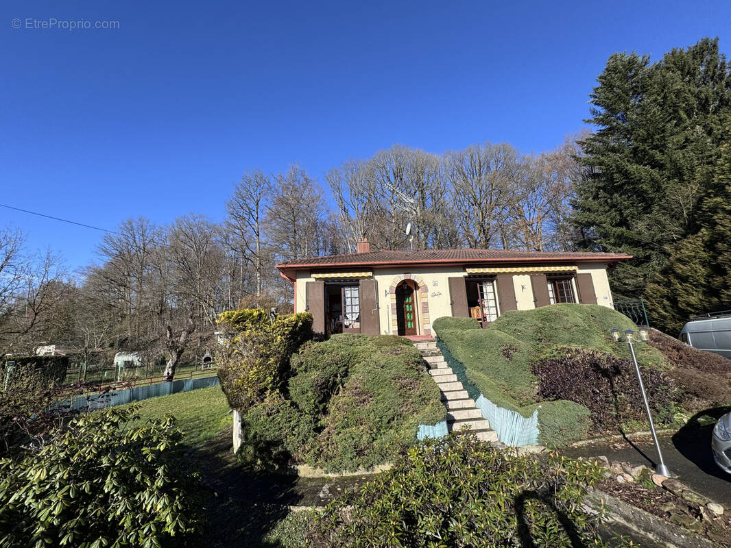 Maison à FROIDECONCHE