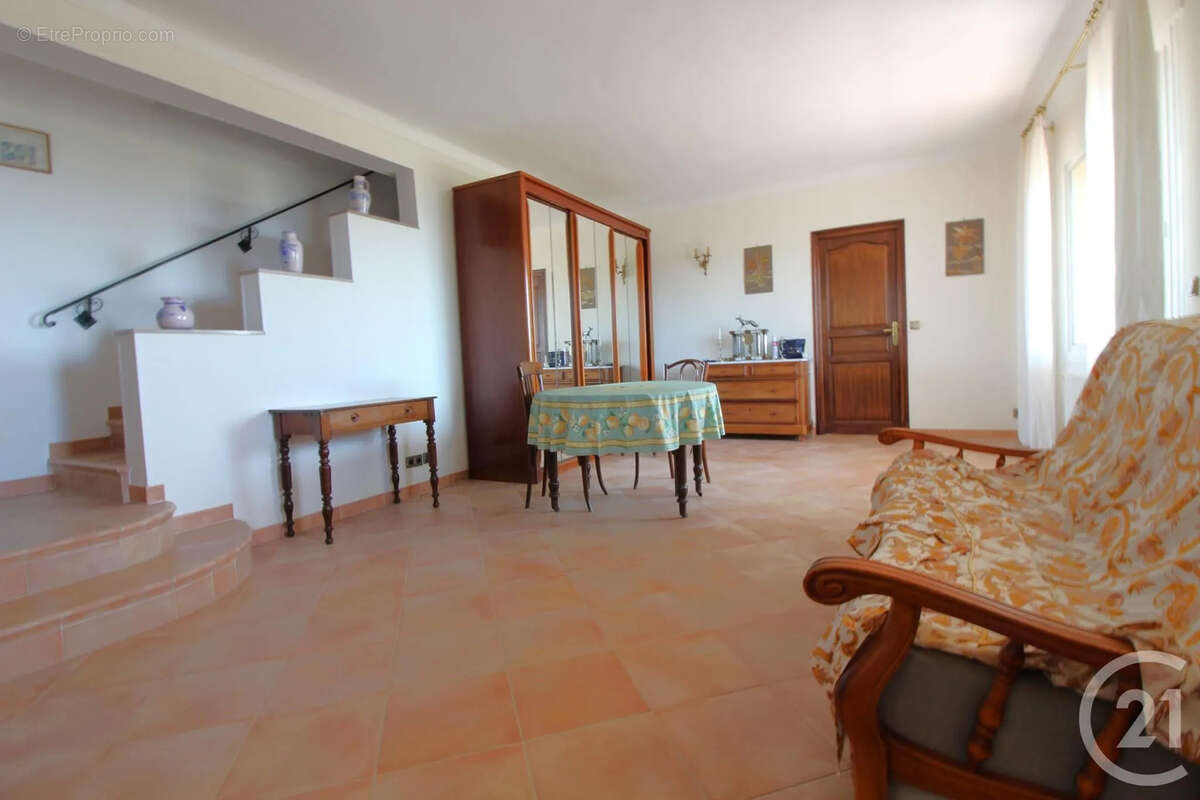 Maison à ROQUEBRUNE-CAP-MARTIN