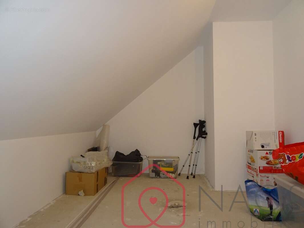 Maison rénovée T5- 120 m² hab. - photo 12