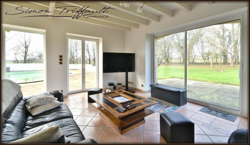 Maison à SAVIGNE-L&#039;EVEQUE