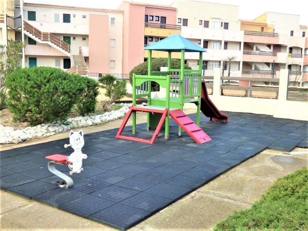 LE CAP D'AGDE - ÎLE DES PÊCHEURS - Appartement T2 dans résidence avec piscine, vue dégagée port - photo 11