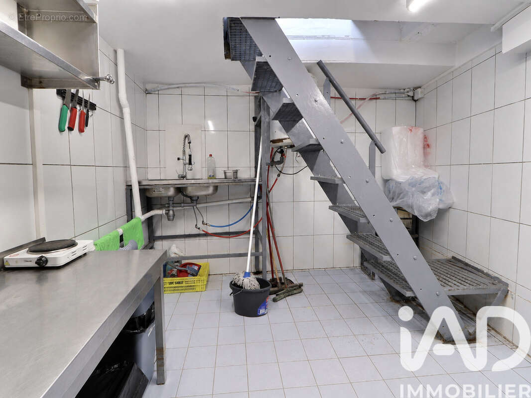 Commerce 35 m² à Aubervilliers  - photo 9