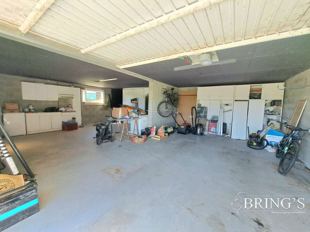 Maison à MONTESQUIEU