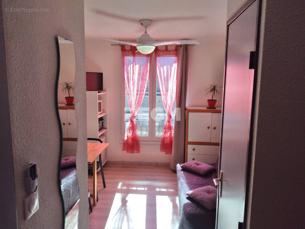 Appartement à LAMALOU-LES-BAINS