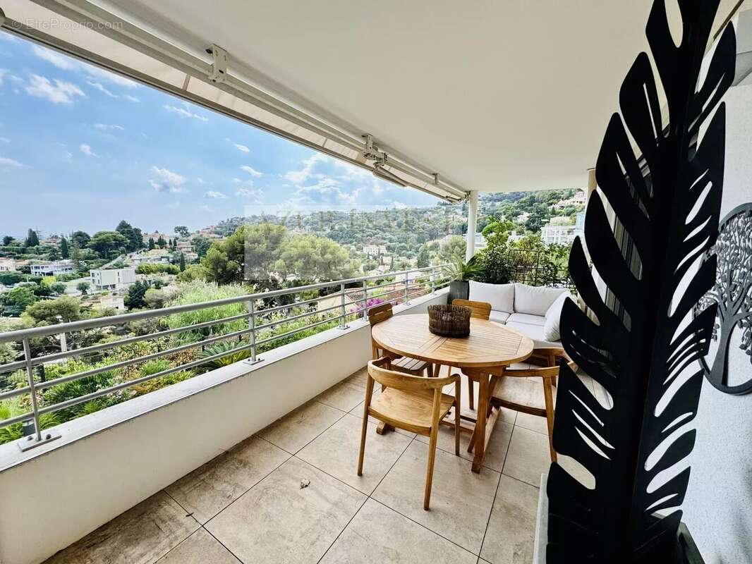Appartement à ROQUEBRUNE-CAP-MARTIN