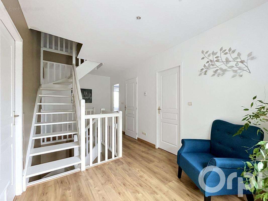 Maison 7 pièces - Secteur Recherché - Piscine & Sous-sol Total - photo 19