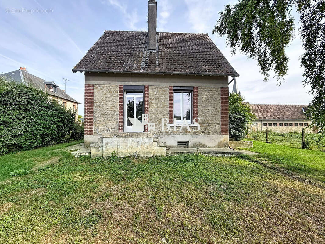 Maison 63 m² à Forges-Les-Eaux  - photo 2
