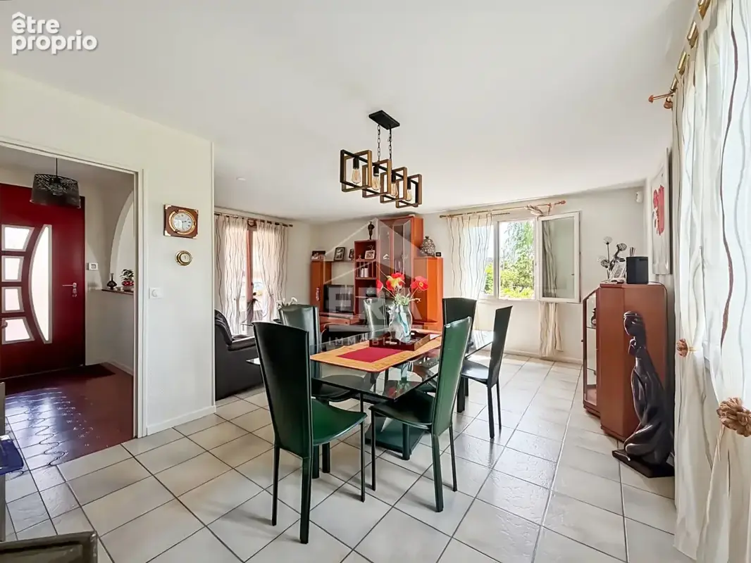 Maison Pringy 6 pièce(s) 135 m2 - photo 5