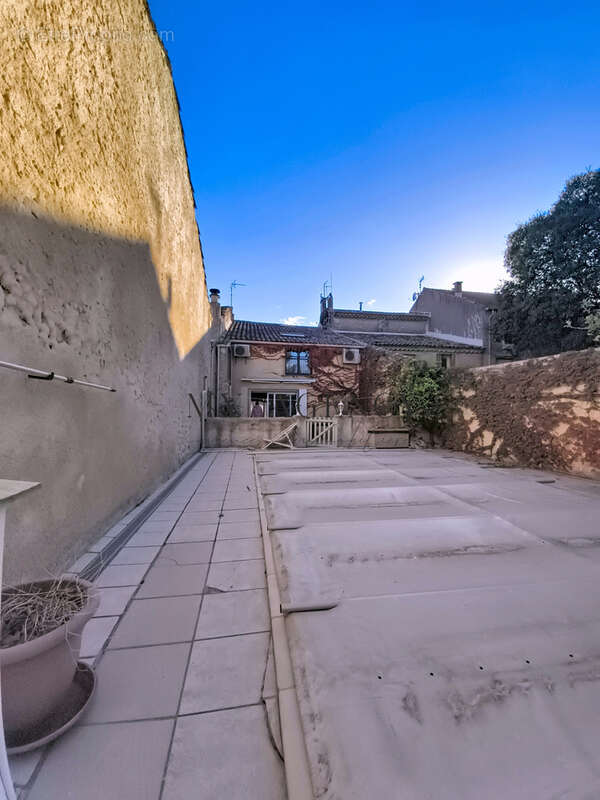 Maison à MAUREILHAN