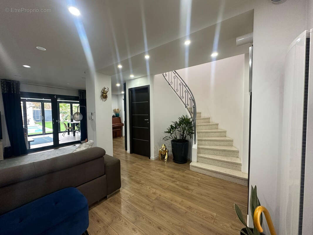 Maison à CARCASSONNE