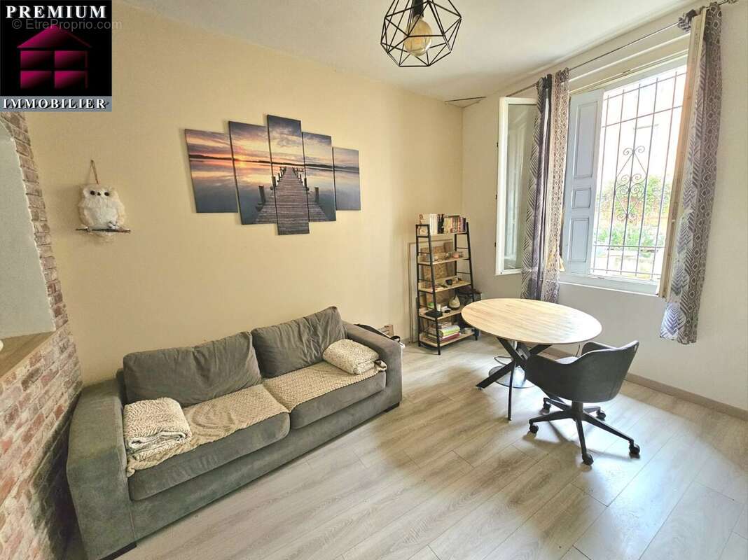 Maison à SAINT-ESTEVE