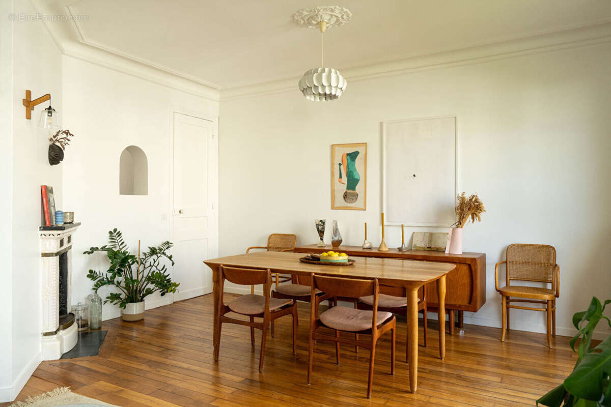 Paris 19ème - Appartement familial traversant - 4 pièces - 72m² - Balcon, étage élevé et charme de l'ancien - photo 5