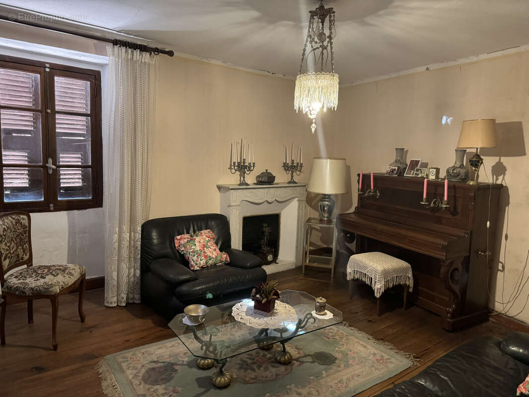 Appartement à VENACO