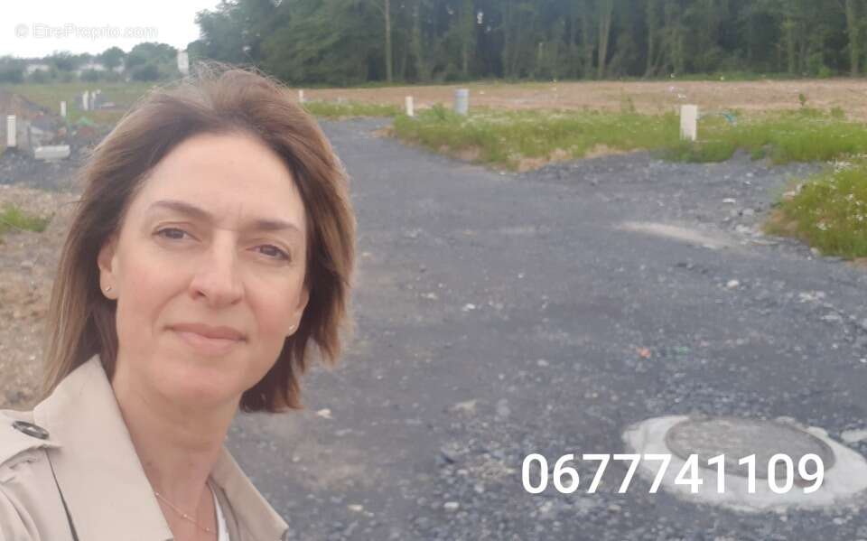 Terrain à BILLY-MONTIGNY