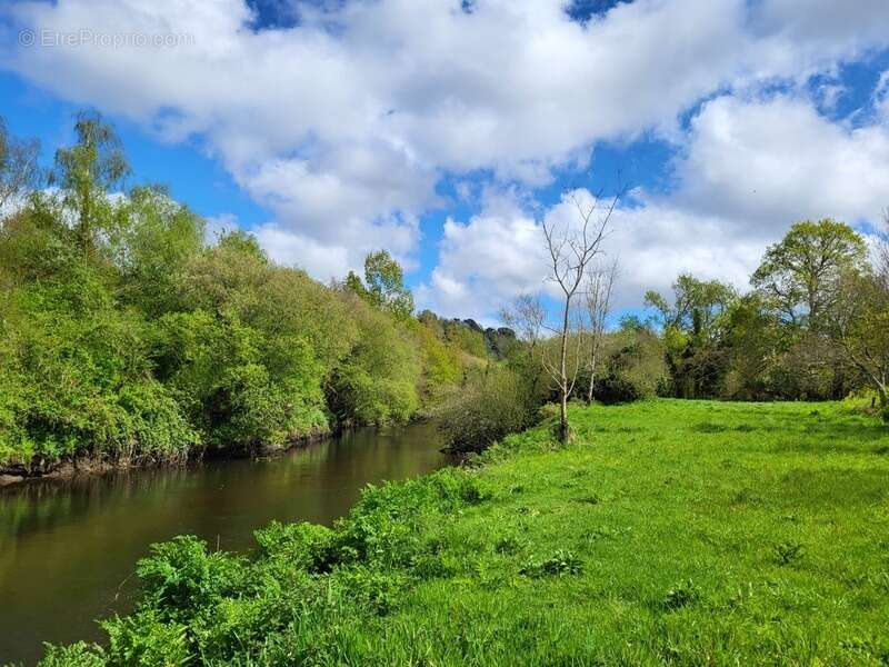 Terrain à LANNION