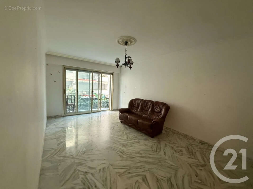 Appartement à MENTON