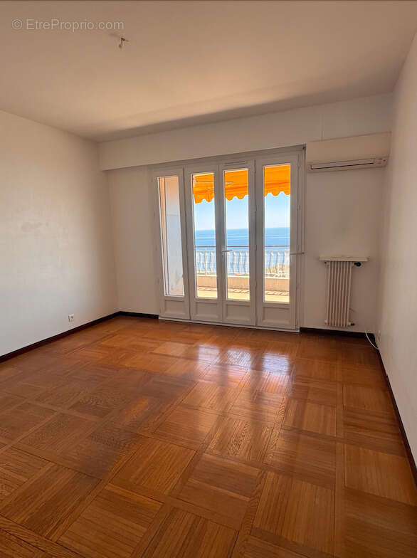 Appartement à CAP-D'AIL