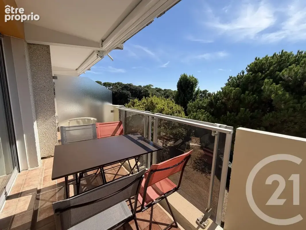Appartement 27 m² à Vaux-Sur-Mer  - photo 2