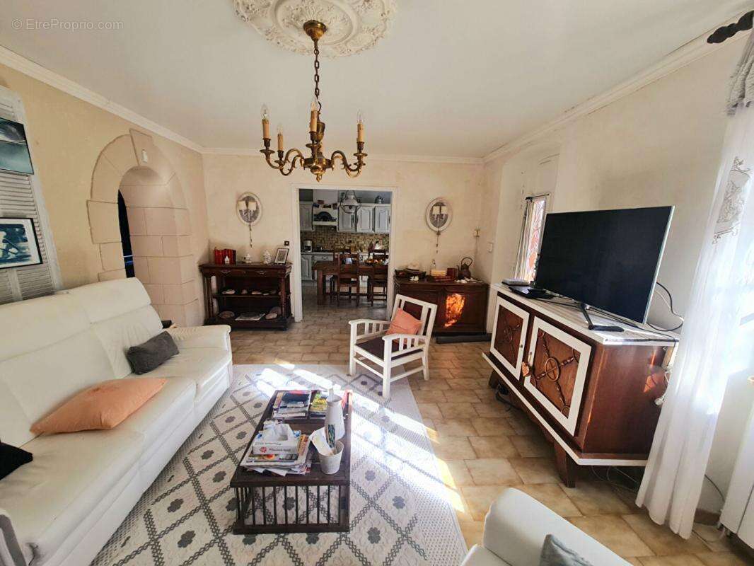 Maison à SAINT-AMBROIX