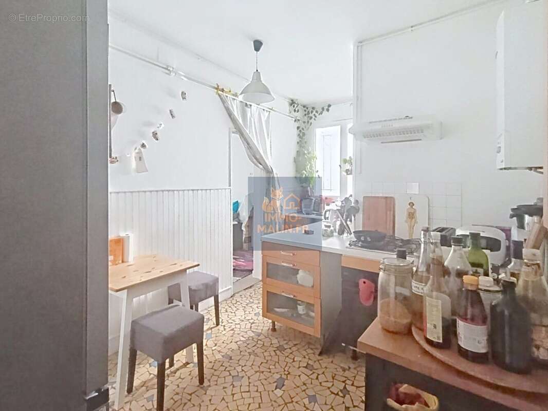 Cuisine - Appartement à PARIS-18E