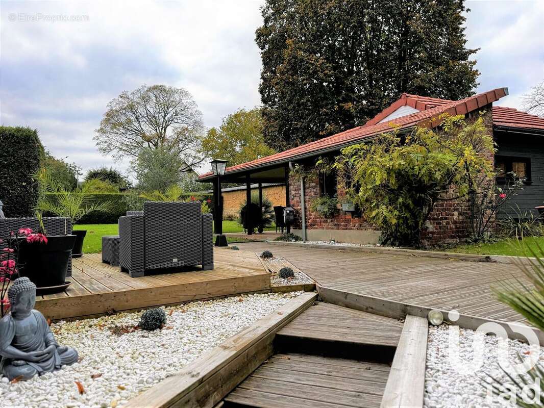 Photo 2 - Maison à LE MESNIL-ESNARD