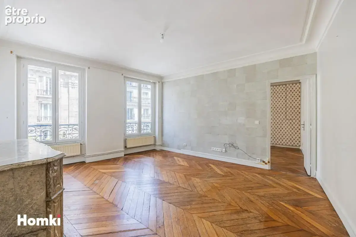 Appartement T4 de 67 m² à Paris 75010, Rue La Fayette - photo 2