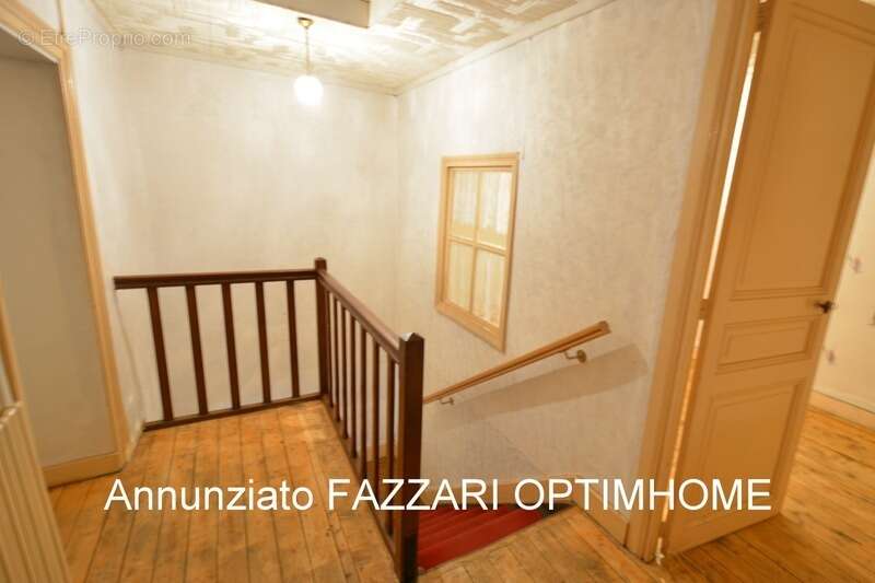 Maison à MONT-DEVANT-SASSEY