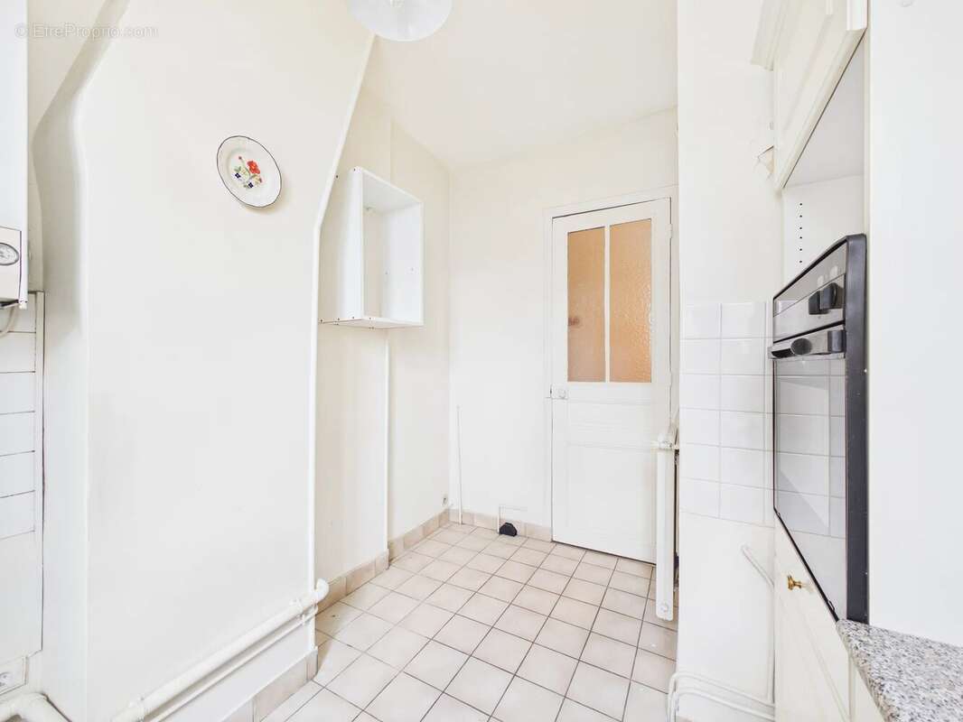 Appartement à LEVALLOIS-PERRET