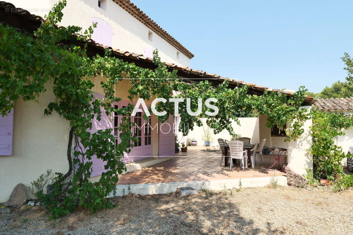 Maison à SALON-DE-PROVENCE