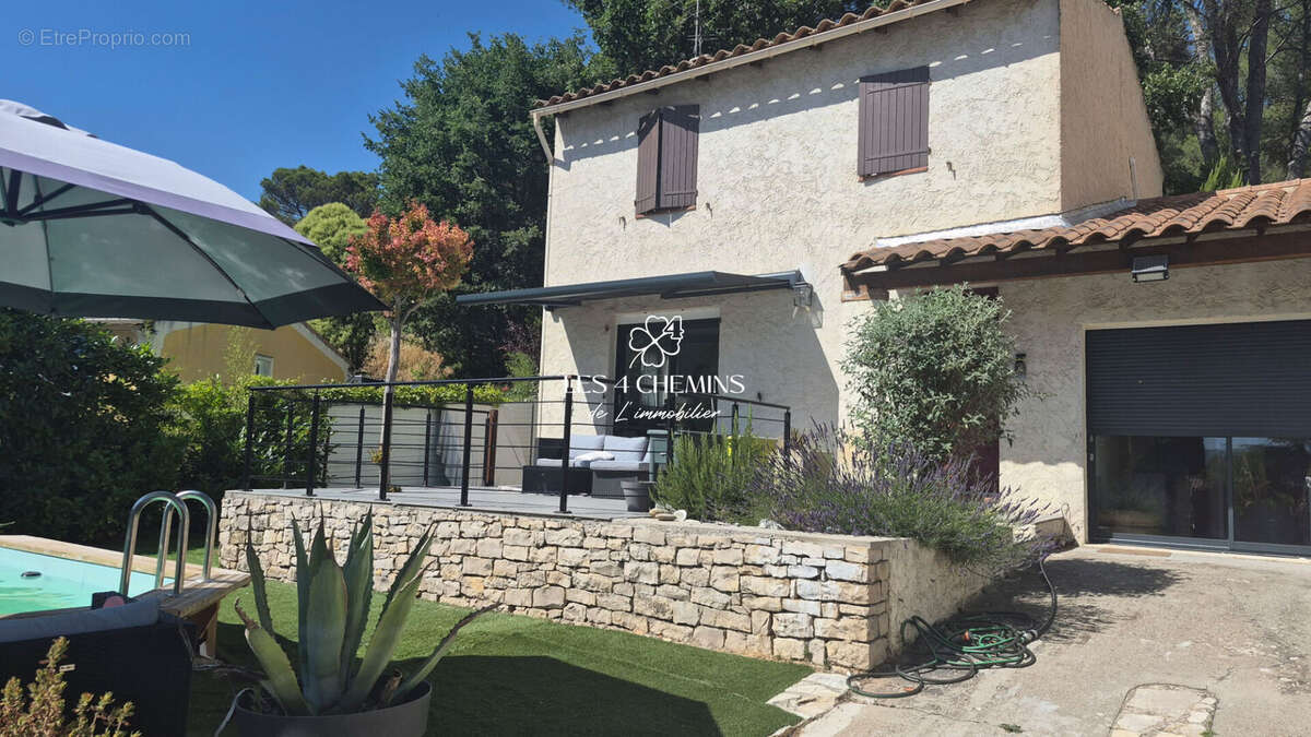 Maison à ROUSSET