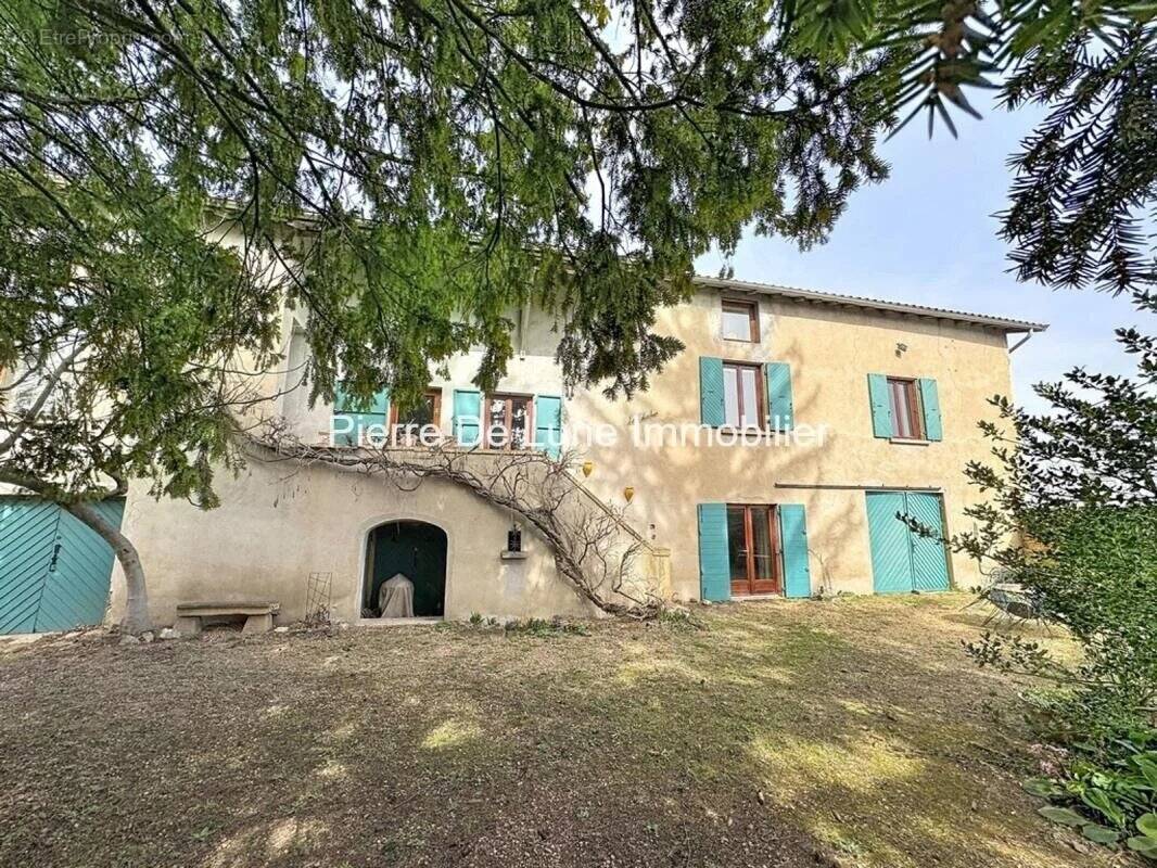 Maison à CHAZAY-D'AZERGUES