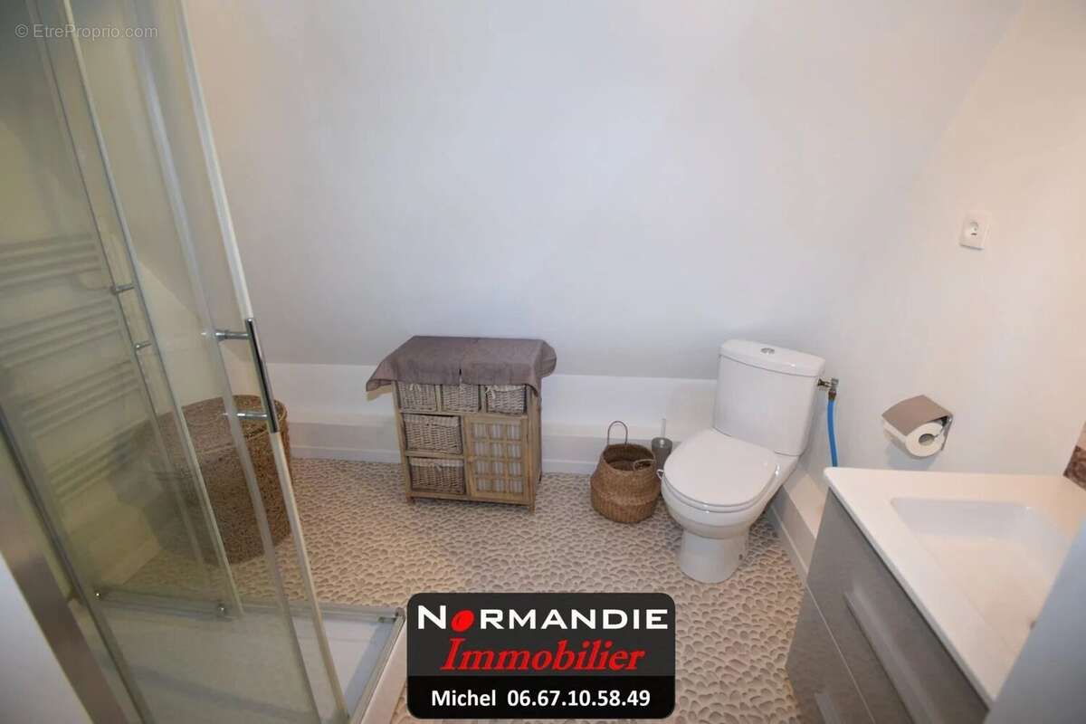 Maison à FRESQUIENNES