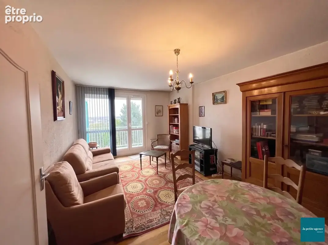 Appartement 4 pièces 86 m² à vendre à Caen (14000) - photo 2