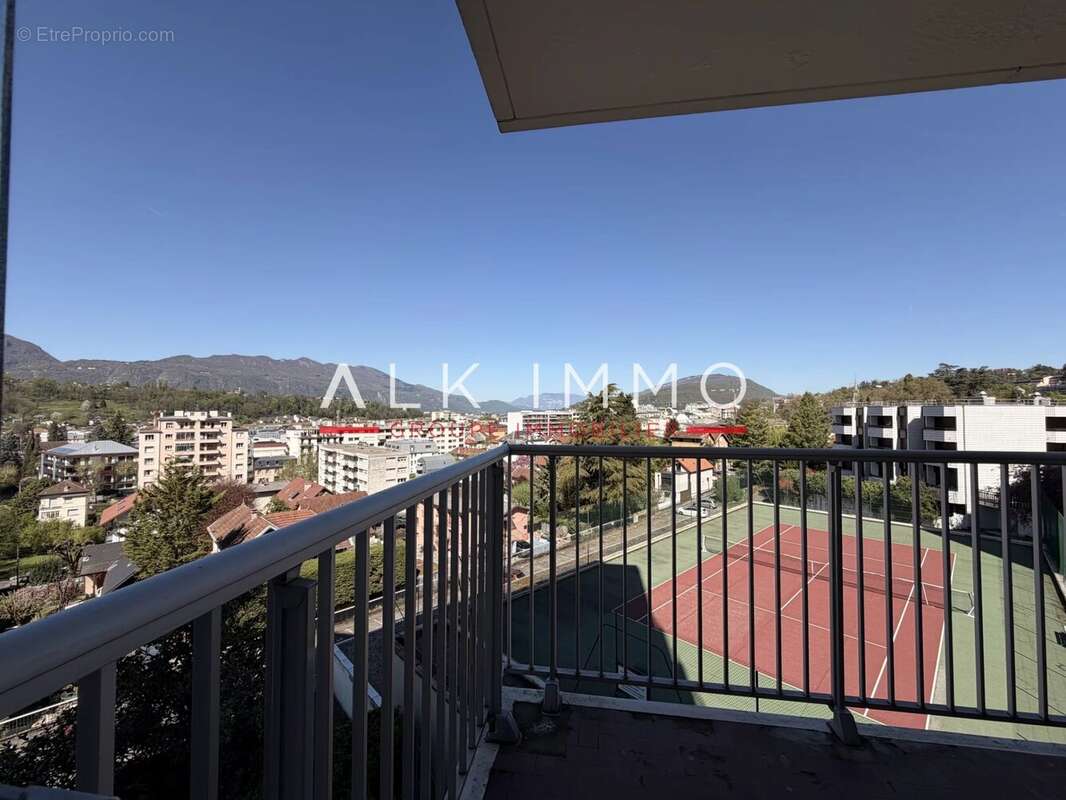 Appartement à AIX-LES-BAINS