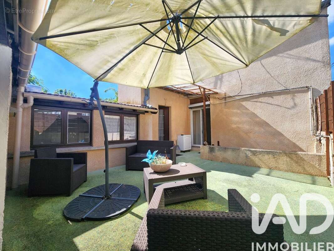 Photo 2 - Maison à LAGNY-SUR-MARNE