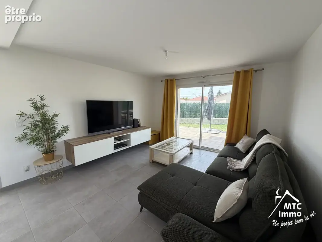 Maison 110 m2 / garage 21 m2 / terrain 471 m2 - photo 2