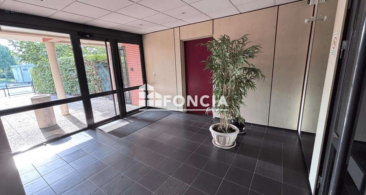 Appartement à SAINT-JEAN-DE-BRAYE