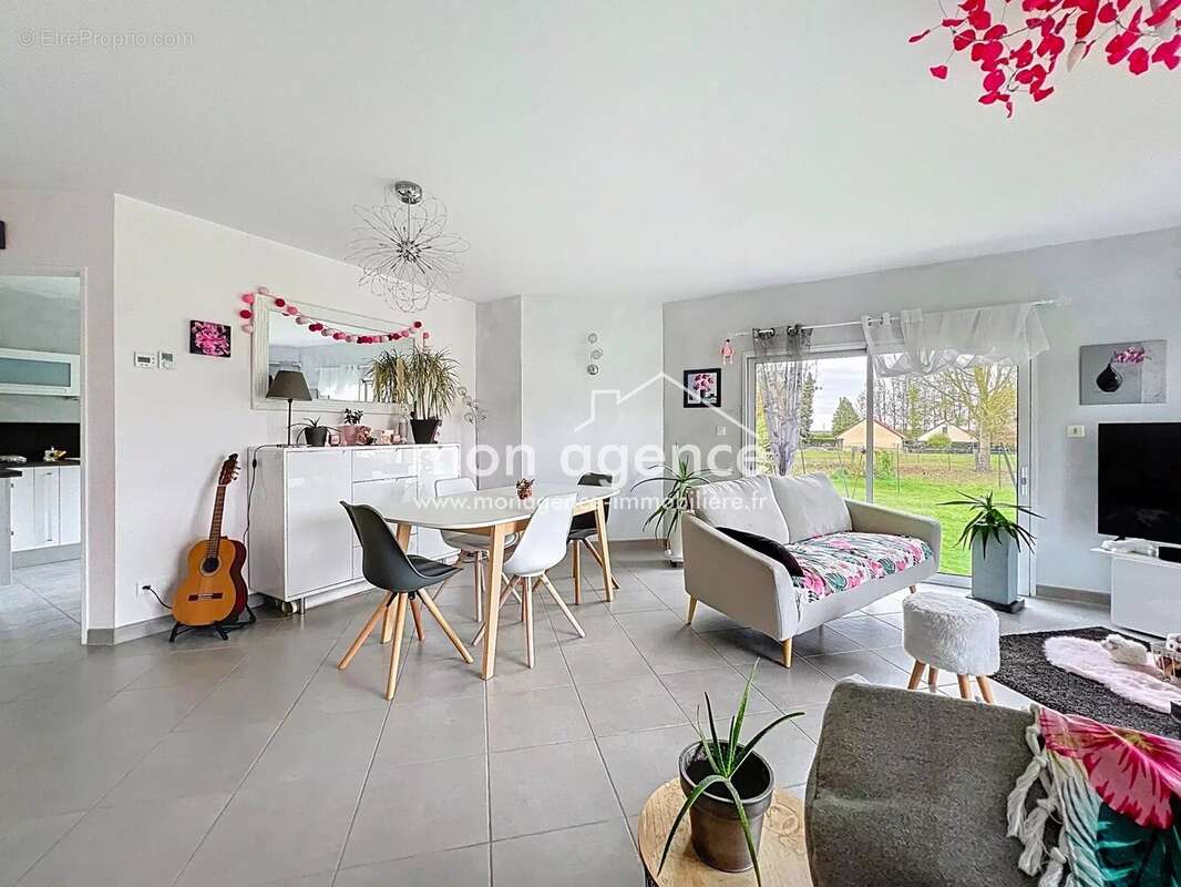 Maison à SAINT-AIGNAN-SUR-RY