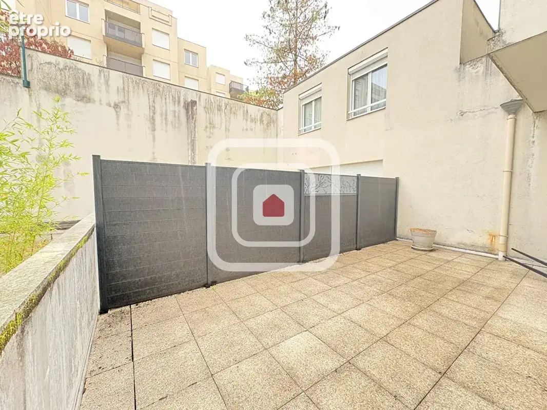 Appartement Reims 2 pièce(s) 44 m2 avec terrasse - photo 5