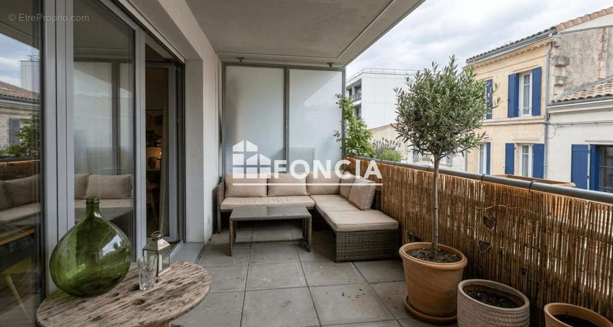 Appartement à BORDEAUX