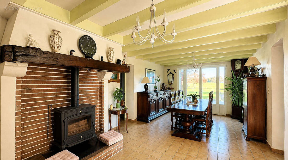 Maison 164 m² à Saint-Geours-De-Maremne  - photo 6
