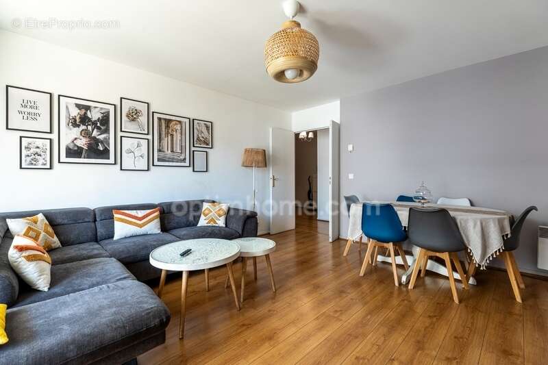 Appartement à SAINT-DENIS