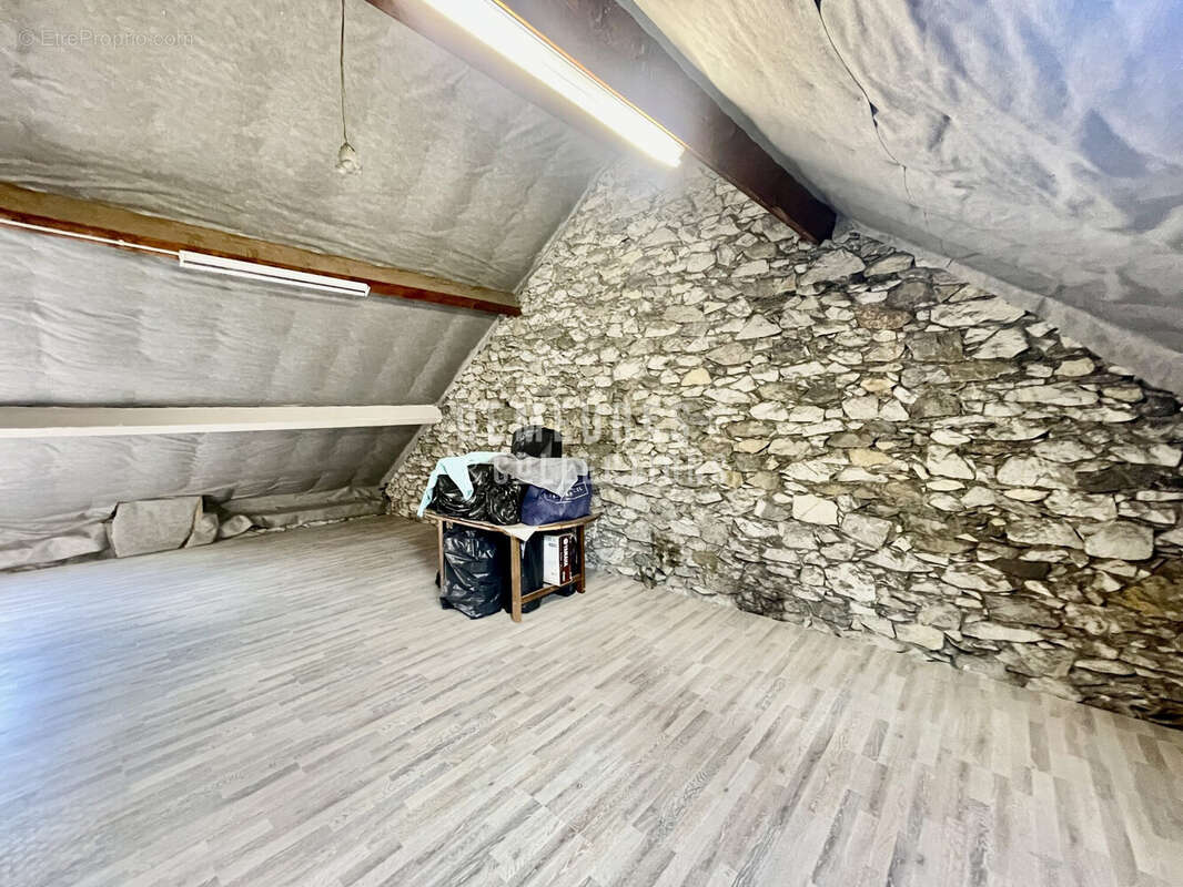 Appartement à MOUTIERS