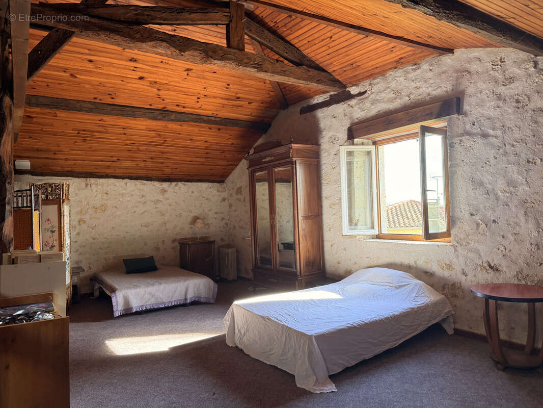 Maison à CAUZAC