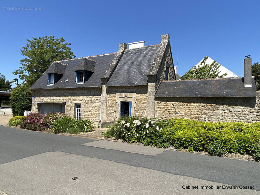 Maison à LOCTUDY