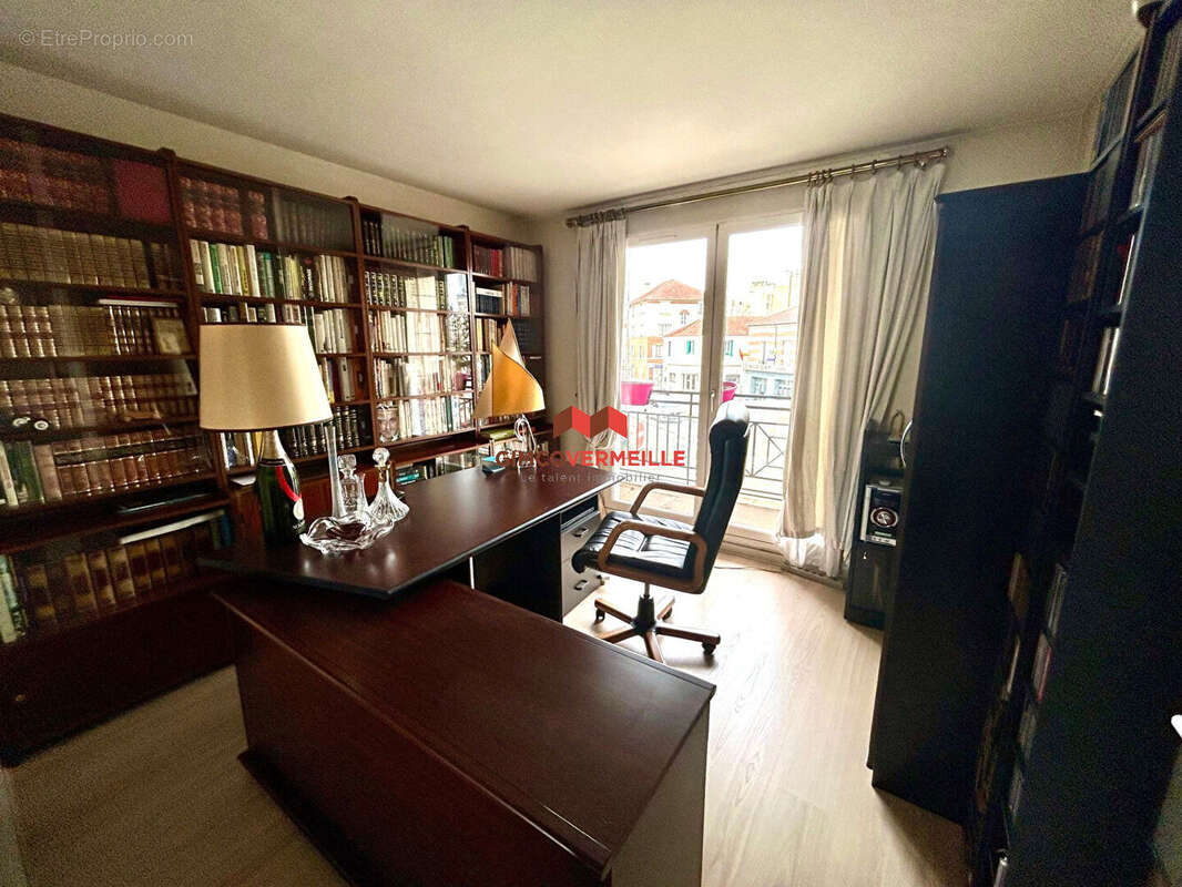 Appartement à POISSY