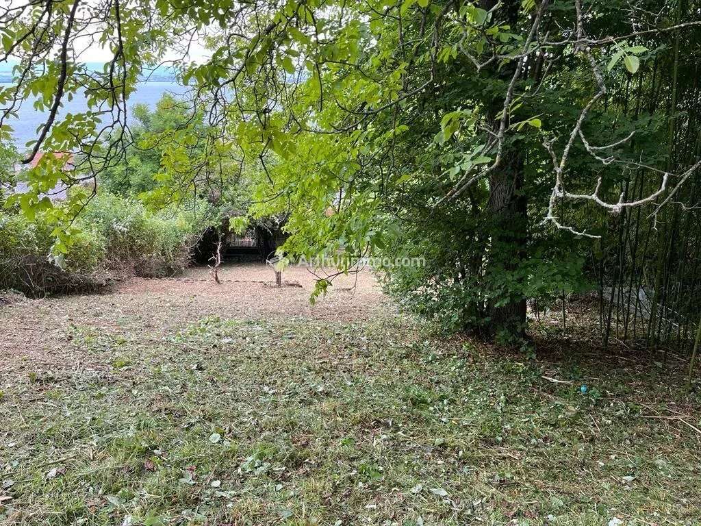 Terrain à EVIAN-LES-BAINS