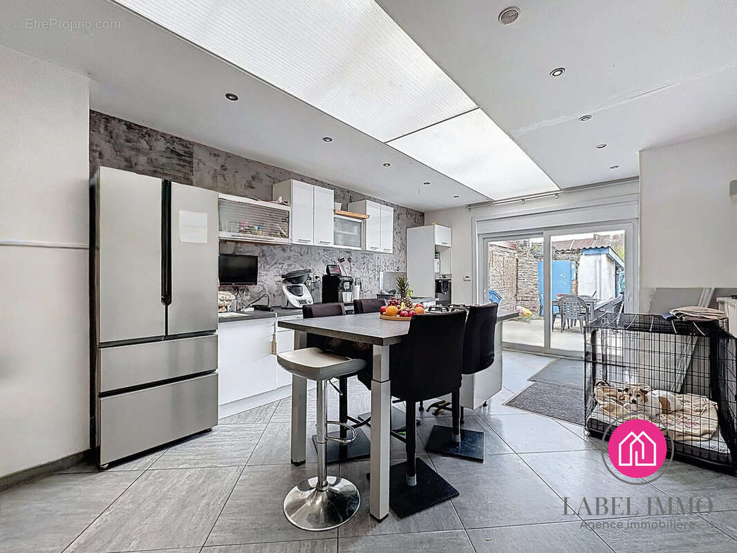 Maison à FRESNES-SUR-ESCAUT