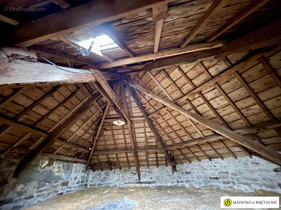 Appartement à SAINT-THURIEN